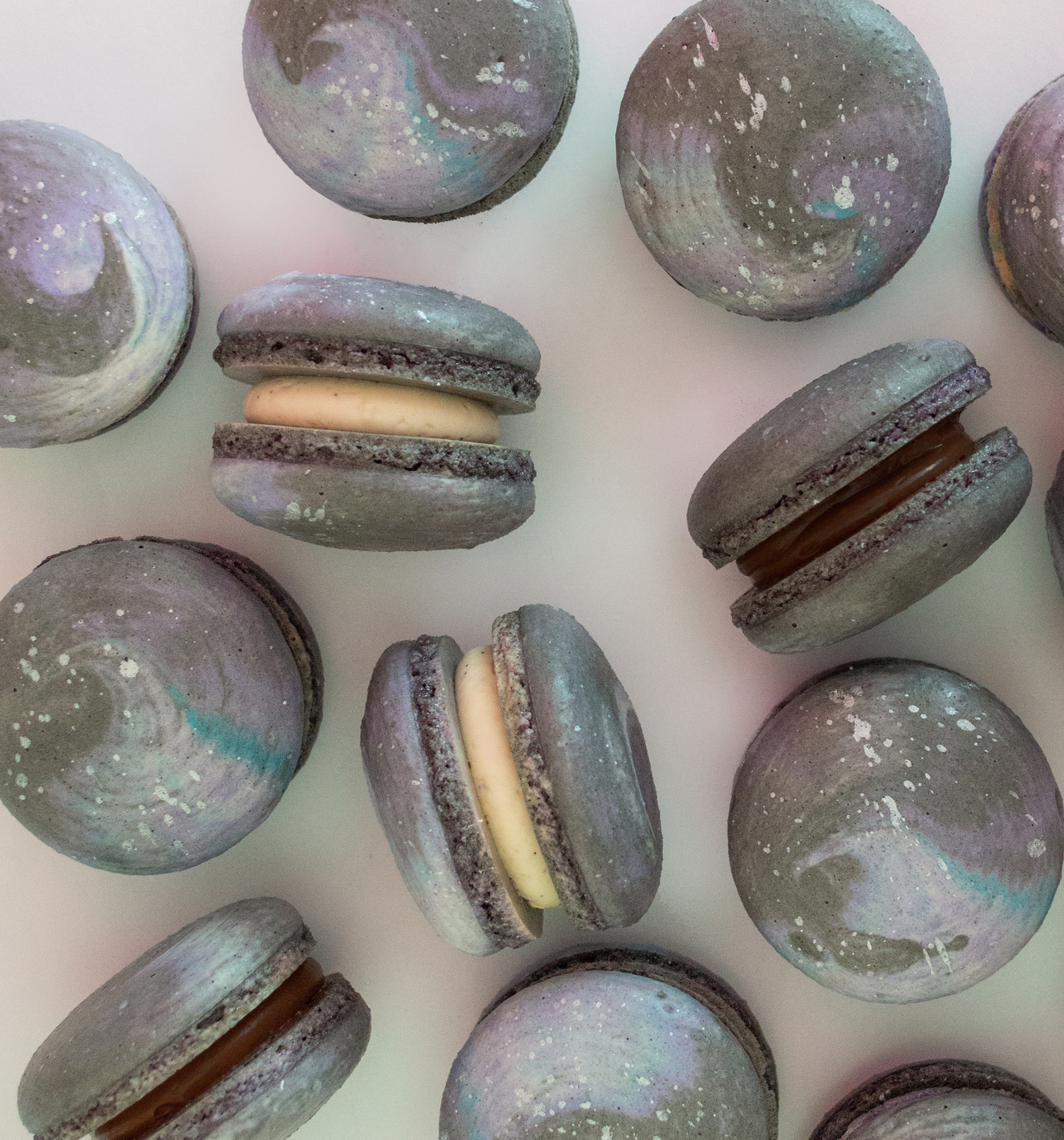 galaxy style macarons